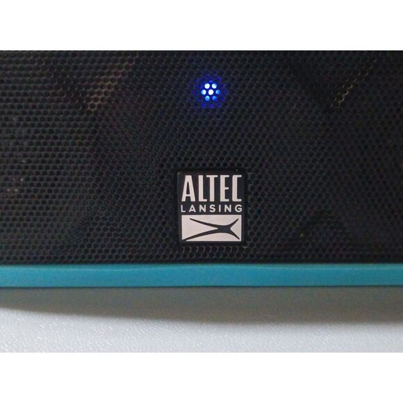 Altec Lansing The Jacket H2O TESTED Good Battery Life Portable Bluetooth Speaker - Picture 2 of 10